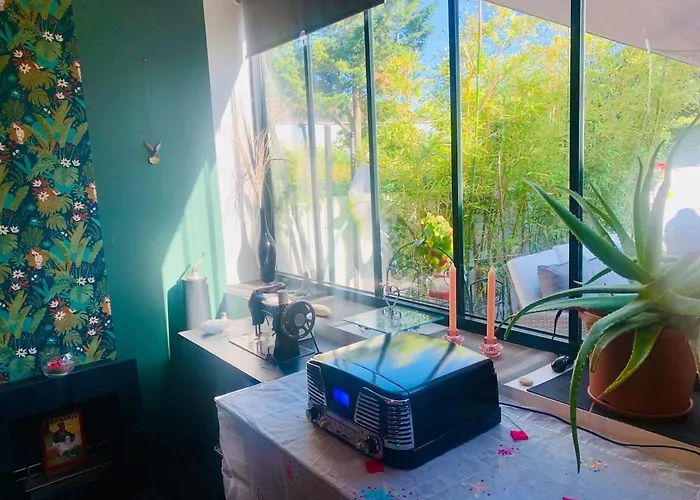 Hébergement de vacances Maison cosy 4 pers avec jardin et Île de Ré 5 min *